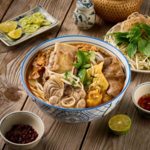 Bún bò Huế đặc biệt